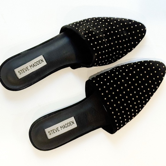 Steve Madden studded slip on slides/ flats ❤️ - Picture 2 of 6
